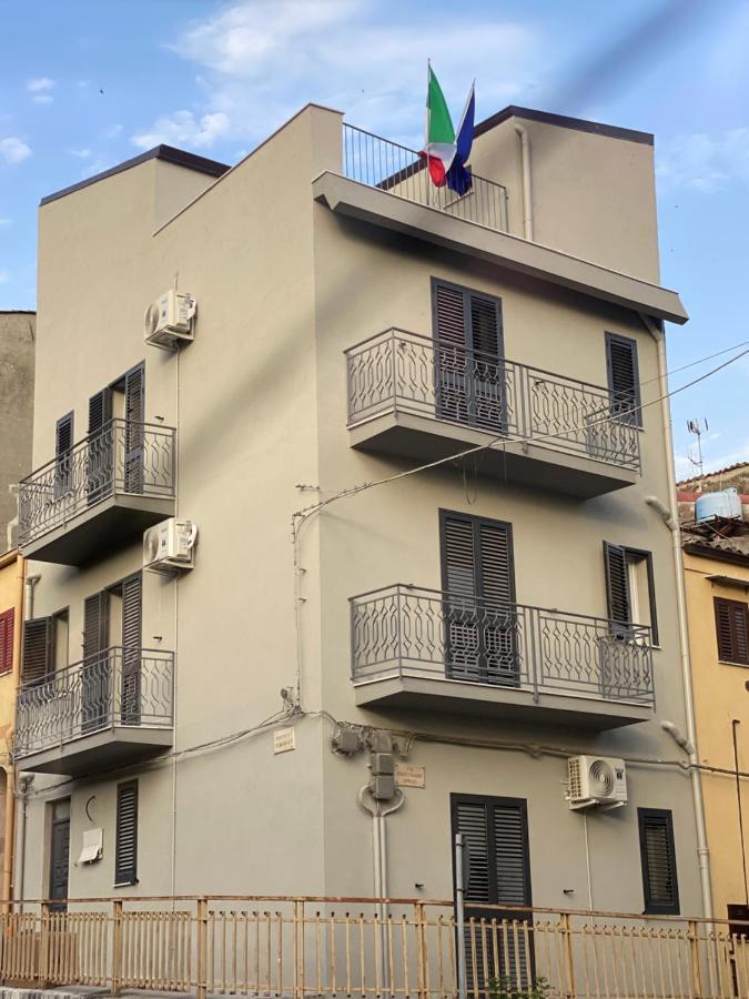 Bed and breakfast Dream Corleone One Extérieur photo